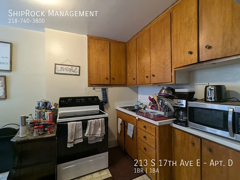 213 S 17th Ave E #D — Photo 8