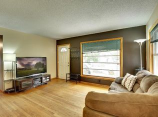 4052 Washington St NE, Columbia Heights, MN 55421