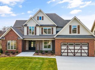 2392 Misty Mountain Cir, Knoxville, TN 37932