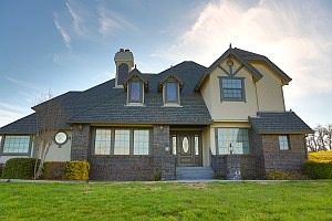 1st image of 22990 Somerset Dr