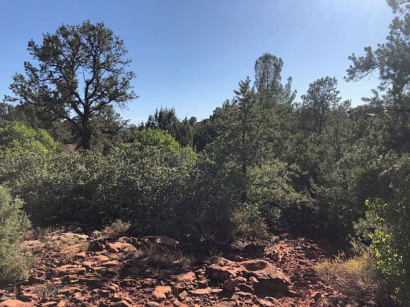 3rd image of 25 Silver Sage Trl