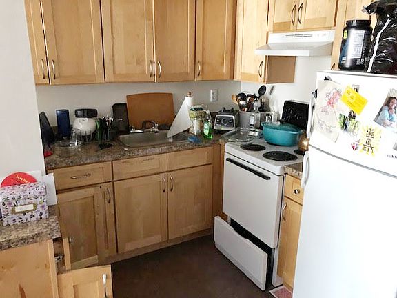 5th image of 427 E 74th St #S5
