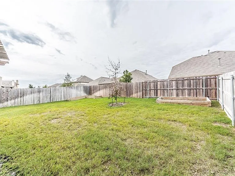 508 Cypress Hill Dr — Photo 29