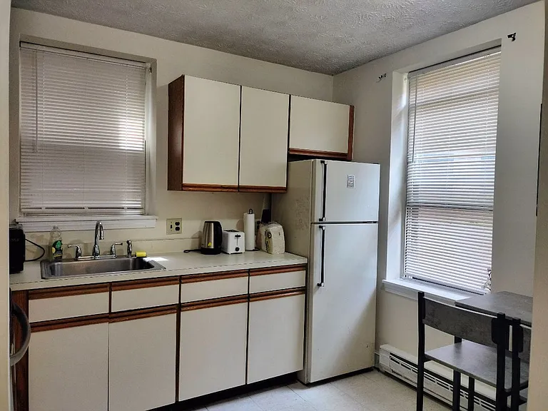 55 Rutherford Ave #3 — Photo 4