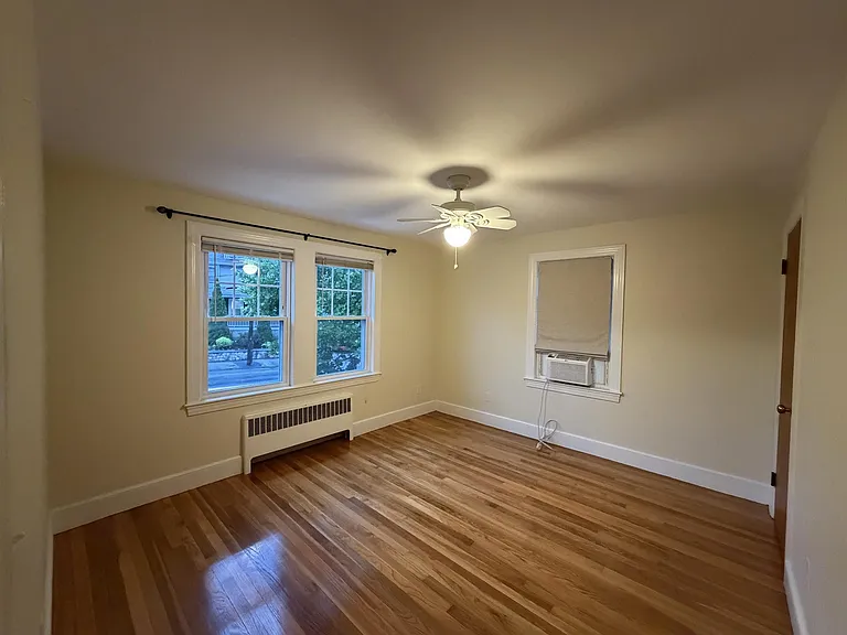 10 Grove St #1 — Photo 8