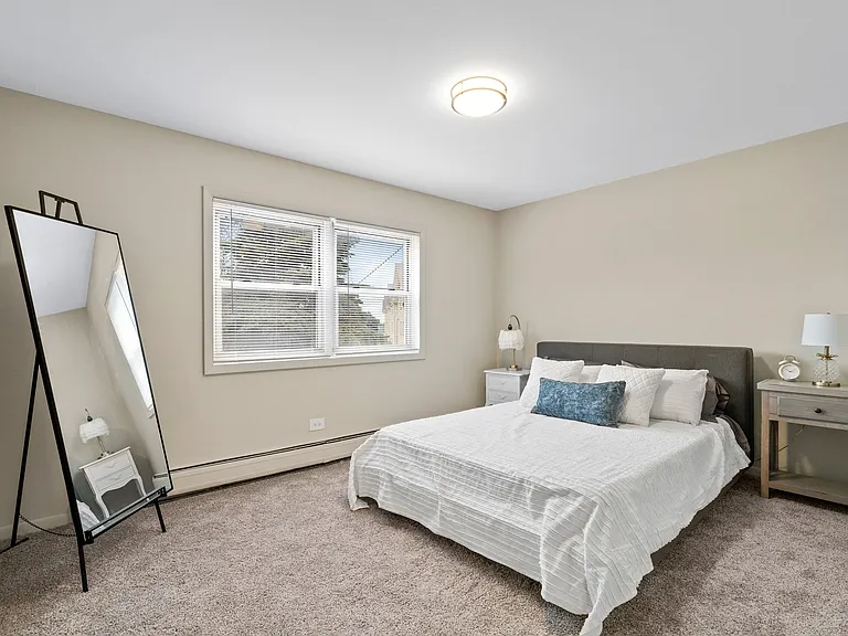 Hanover Park Blu Apartments — Photo 6