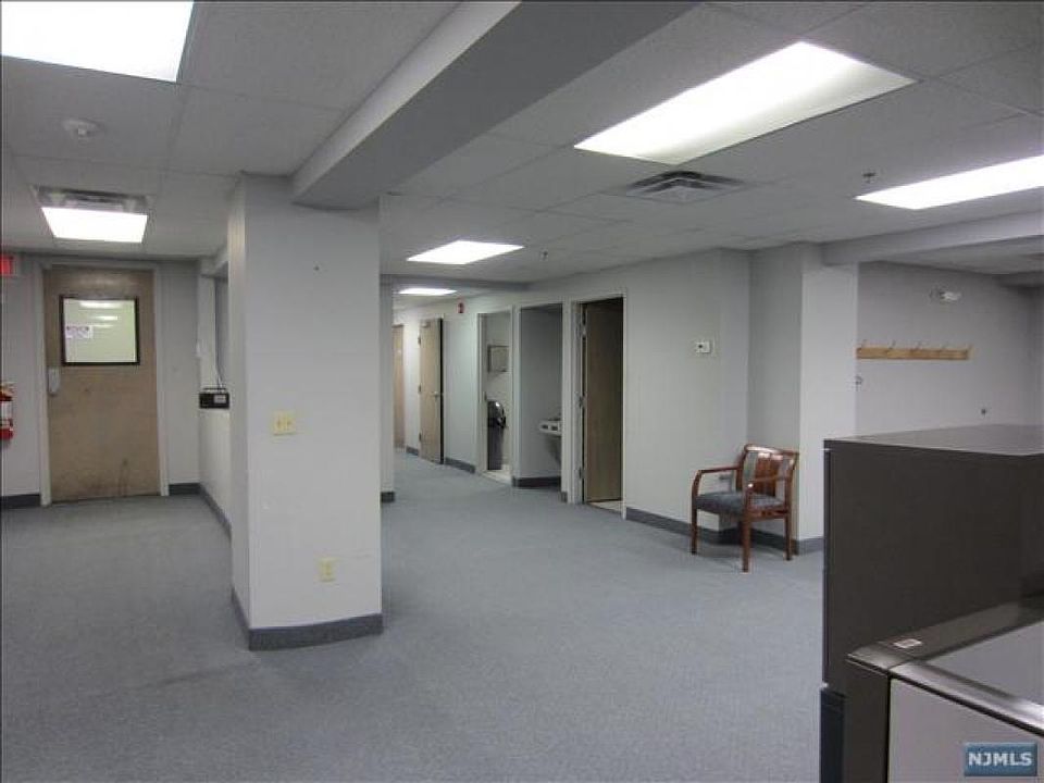 2nd image of 415 Cedar Ln