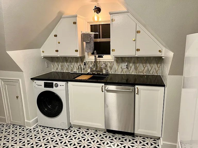 538 4th Ave NW — Photo 7