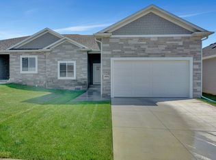 4909 Spire St, Lincoln, NE 68516