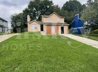 2103 Charles Cudd Ct, Lithonia, GA
