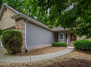 208 Geya Ln, Loudon, TN 37774