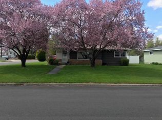 6103 N Lincoln St, Spokane, WA 99205
