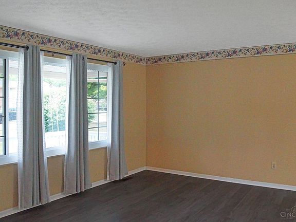 5th image of 5339 Crystal Dr