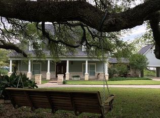 1006 Ramsey Rd, Alleyton, TX 78935