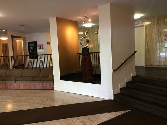3rd image of 7033 N Kedzie Ave APT 1711