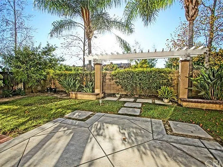 7350 Legacy Pl — Photo 31