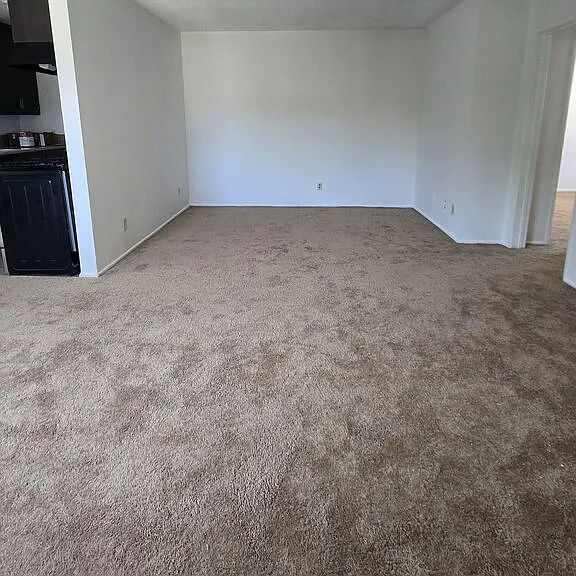 2219 S Crenshaw Blvd #5 — Photo 6