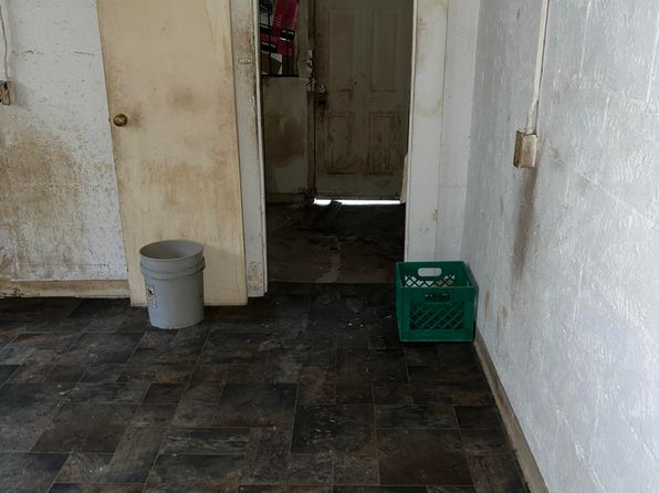 jackson-mississippi-440881252 picture