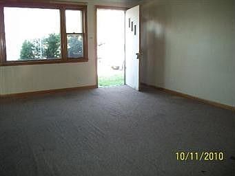 2nd image of 4327 W 87th St