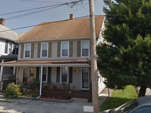 257 W Queen St, Chambersburg, PA 17201