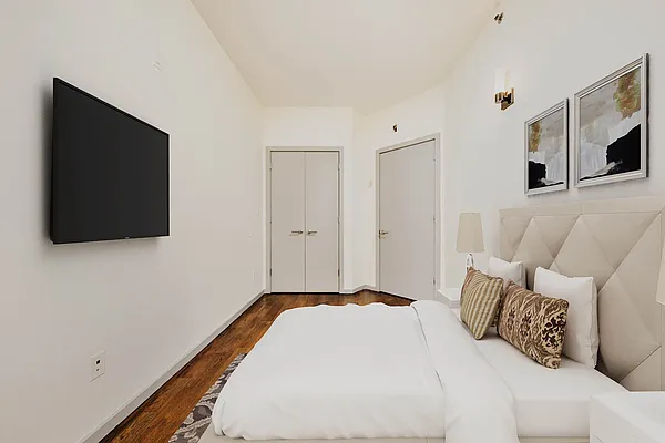 Rented by Carnegie Management Inc | media 3