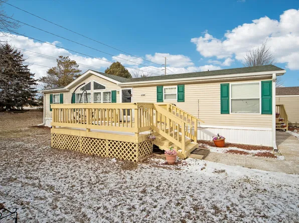 2700 SE Covenant Dr, Grimes, IA 50111