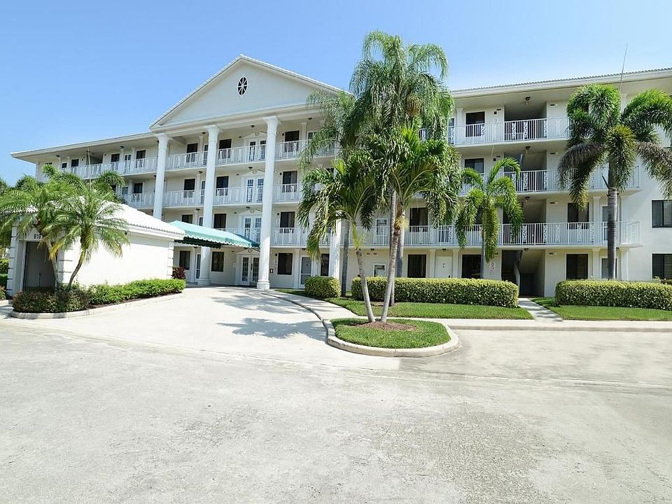 Home For Sale In Whitehall