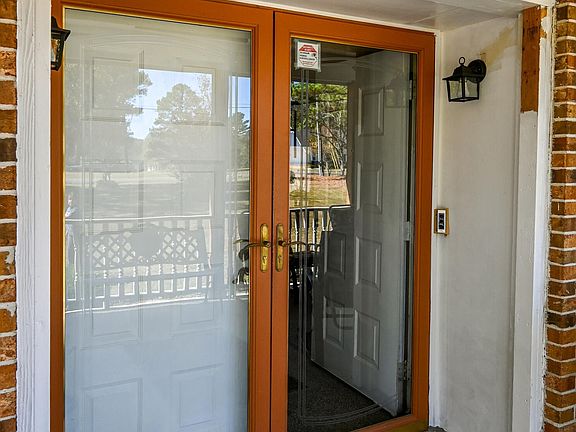 5th image of 4845 Wilson Dr NW