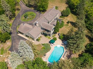 1465 Fox St, Wayzata, MN 55391