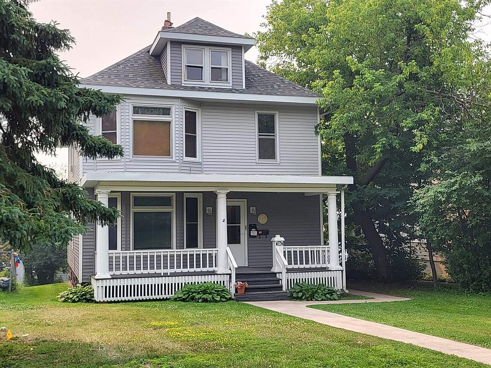 1st image of 1514 E 5th St