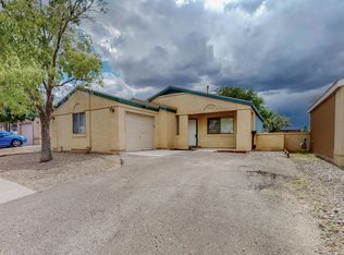 1732 Lee Loop NE, Rio Rancho, NM 87144