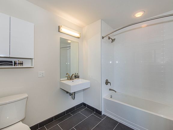 3rd image of 234 Suydam Ave APT 514