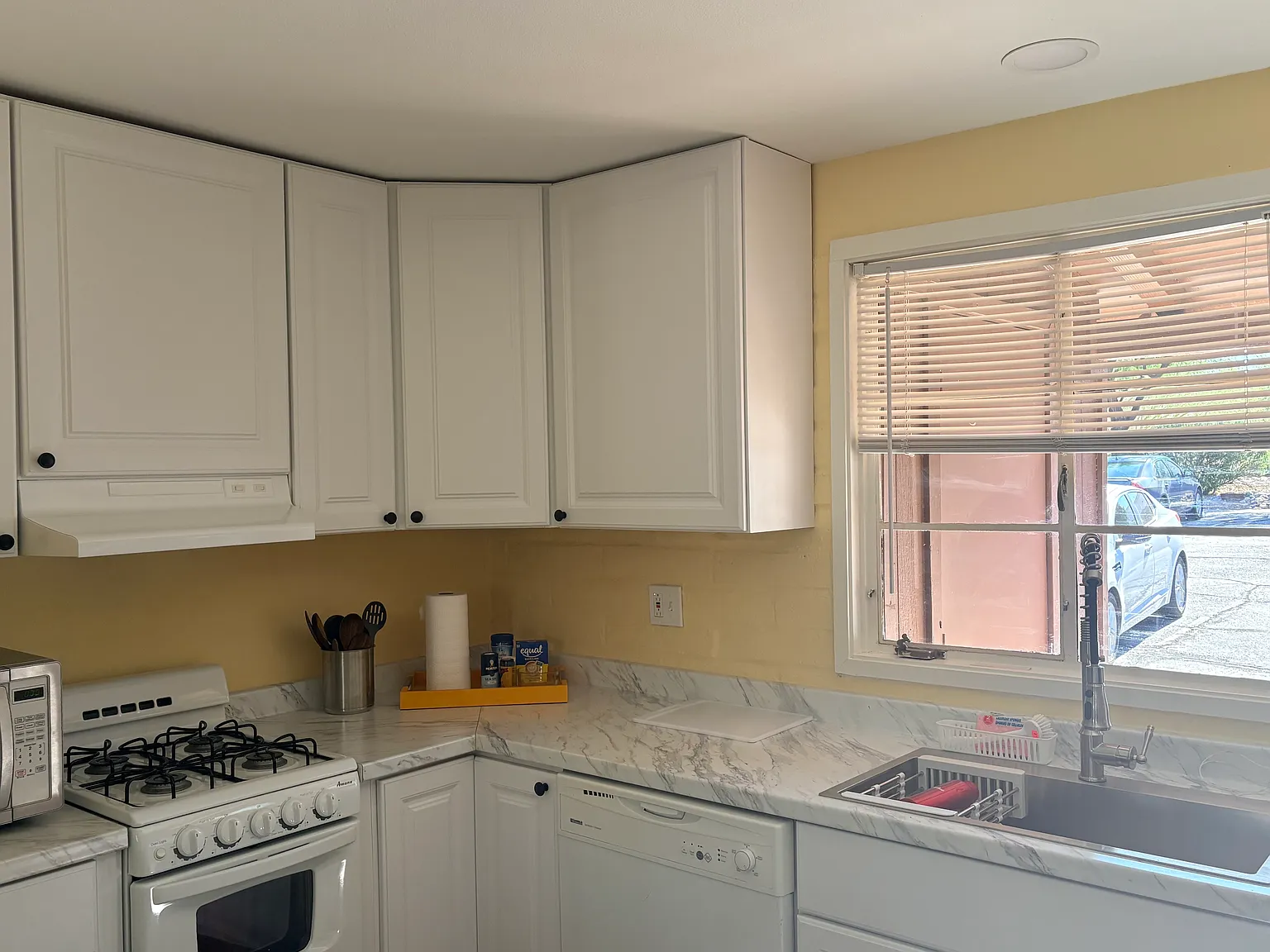 1 bed, 588 sqft, $1,180 — Photo 4