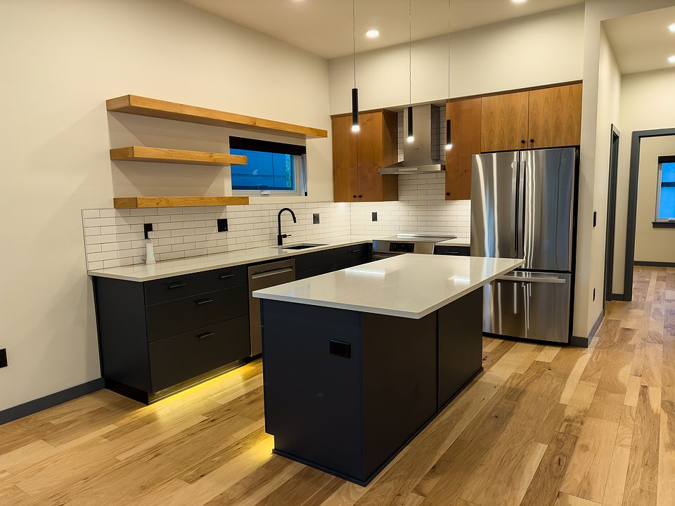 This kitchen has everything you need, and nothing you don't.