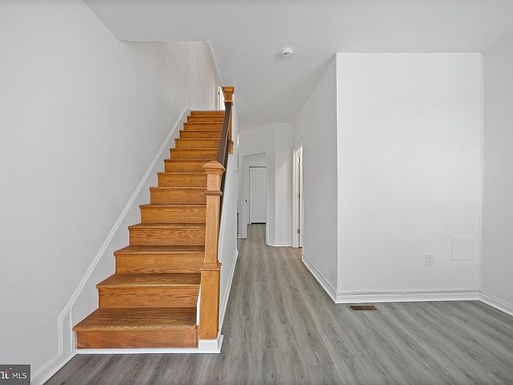2nd image of 480 S Bentalou St
