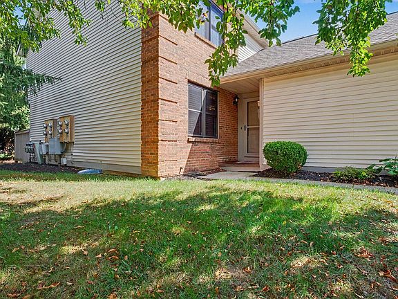 2nd image of 1164 Cambridge Way