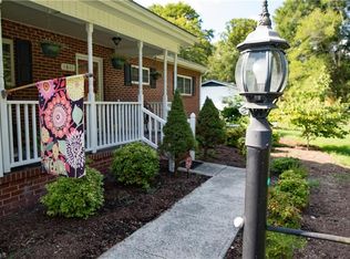 1811 Aimes Ave, Mount Airy, NC 27030