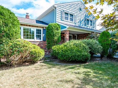 75 Spruce St, Edison, NJ, 08837