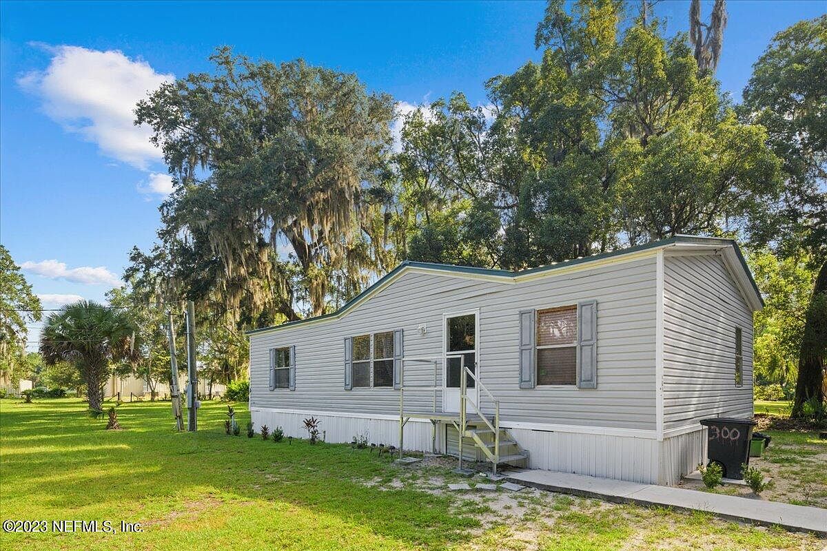 300 7TH AVE, Welaka, FL 32193 Zillow