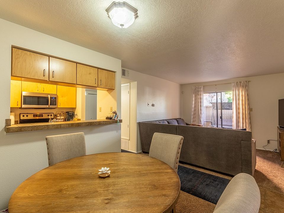 1st image of 941 Calle Mejia APT 103