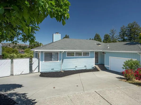 682 Hillside Drive, Fairfield, CA 94533