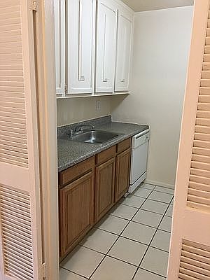 5th image of 14241 41st Ave #111