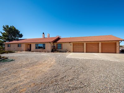 197 Sunrise Rd, Santa Fe, NM, 87507