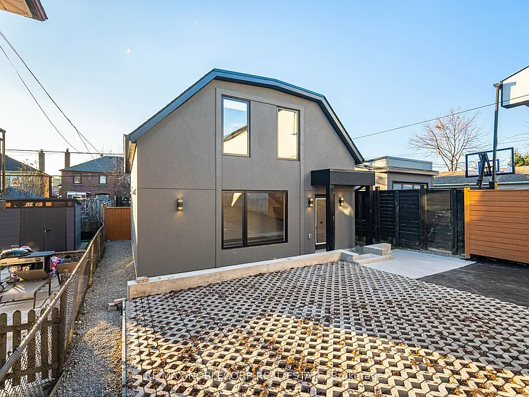 16 Little Blvd #G — Photo 32