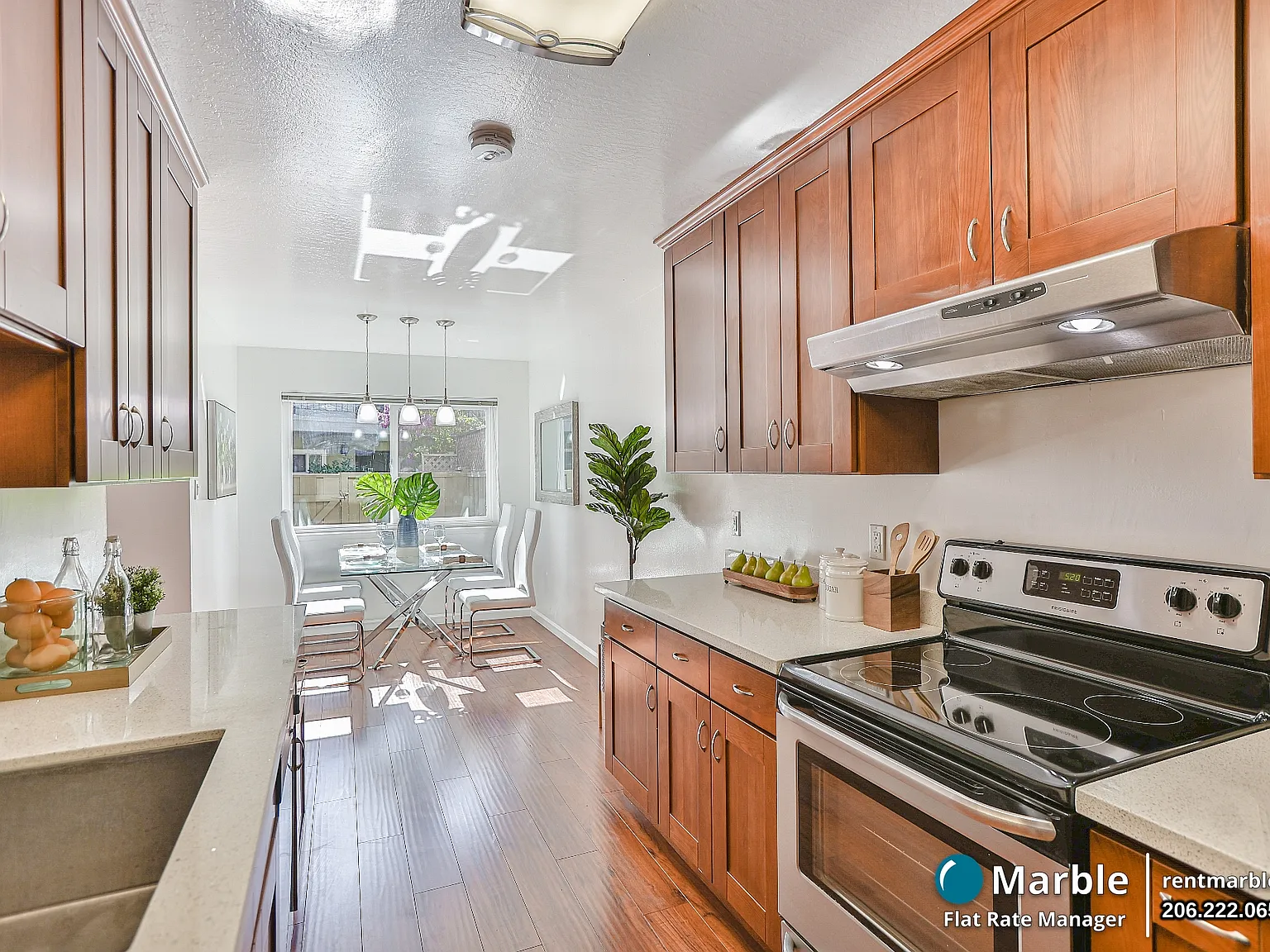 3588 Payne Ave — Photo 4