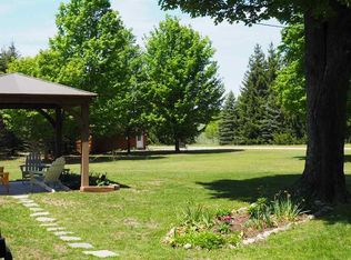 7217 Indian Hill Rd, Honor, MI 49640