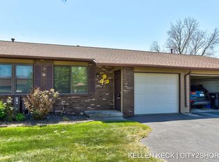 2934 Porter Ct SW, Grandville, MI 49418