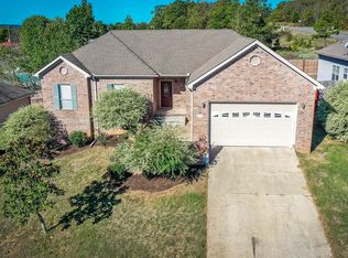 102 Ridgecrest Sq, Cabot, AR 72023