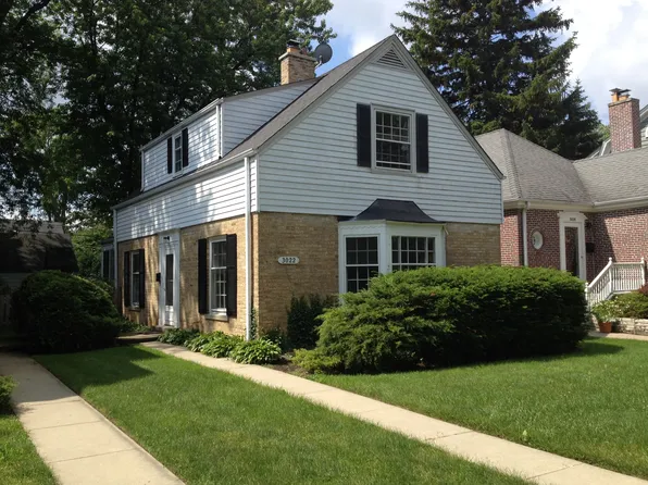 3022 Thayer St, Evanston, IL 60201
