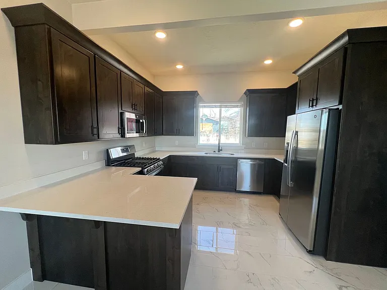4910 W Wagon Wheel Dr — Photo 7